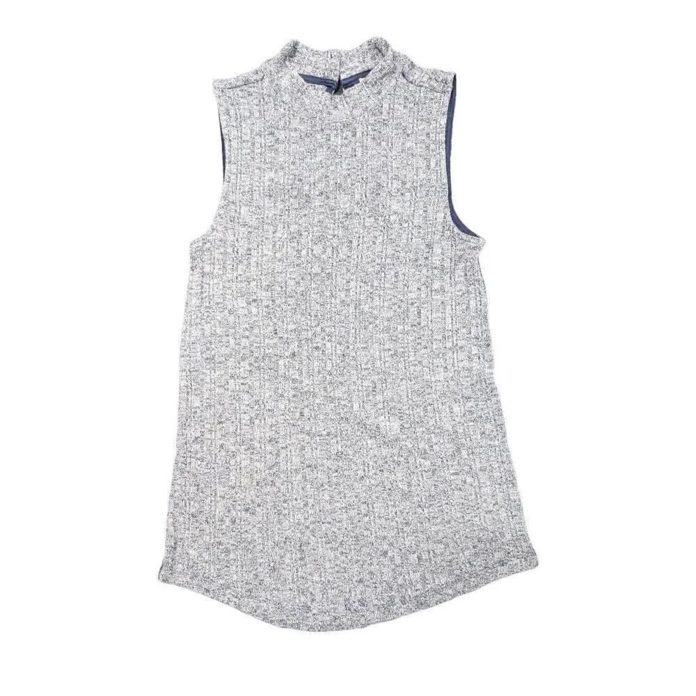 Antropologie PURE + GOOD Sleeveless Top with High 2 Neck Buttons & Round Hip Des